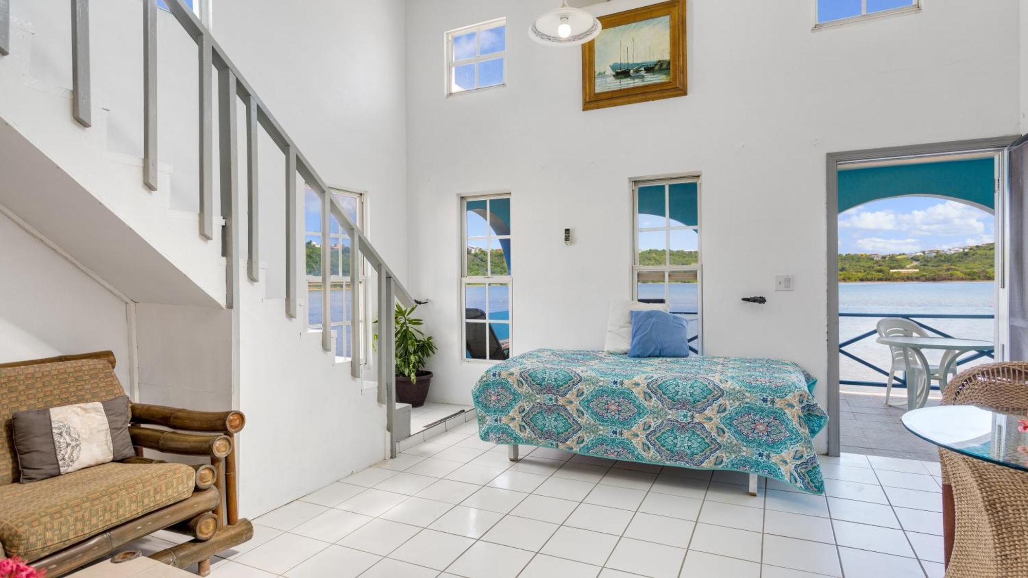 Edwards Guesthouse Sandy Ground Village Luaran gambar